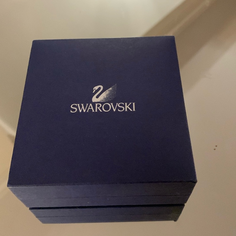 Swarovski velvet lined gift box